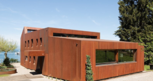 Künstlerisch gestaltetes See-Haus in Frankreich wird versteigert